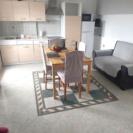 Apartman Andela Labinci Екстериор снимка